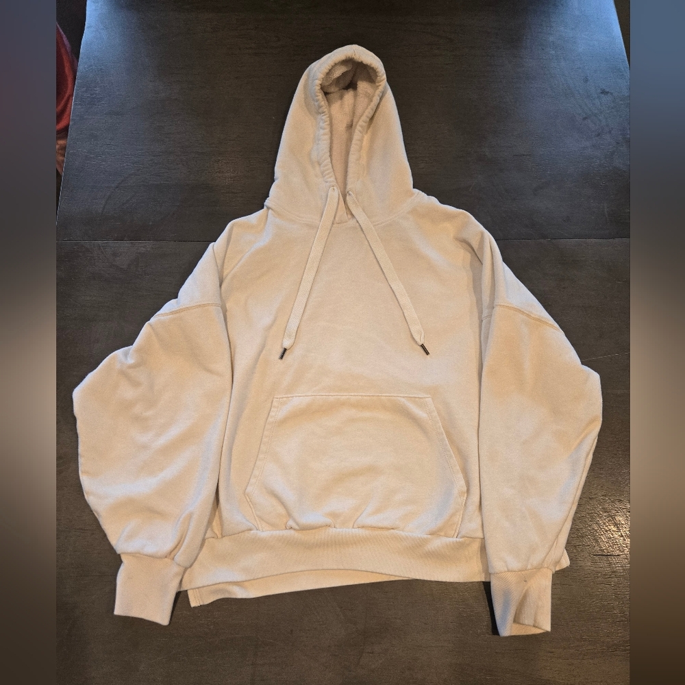 American Eagle Outfitters Off-White Hoodie Sweater